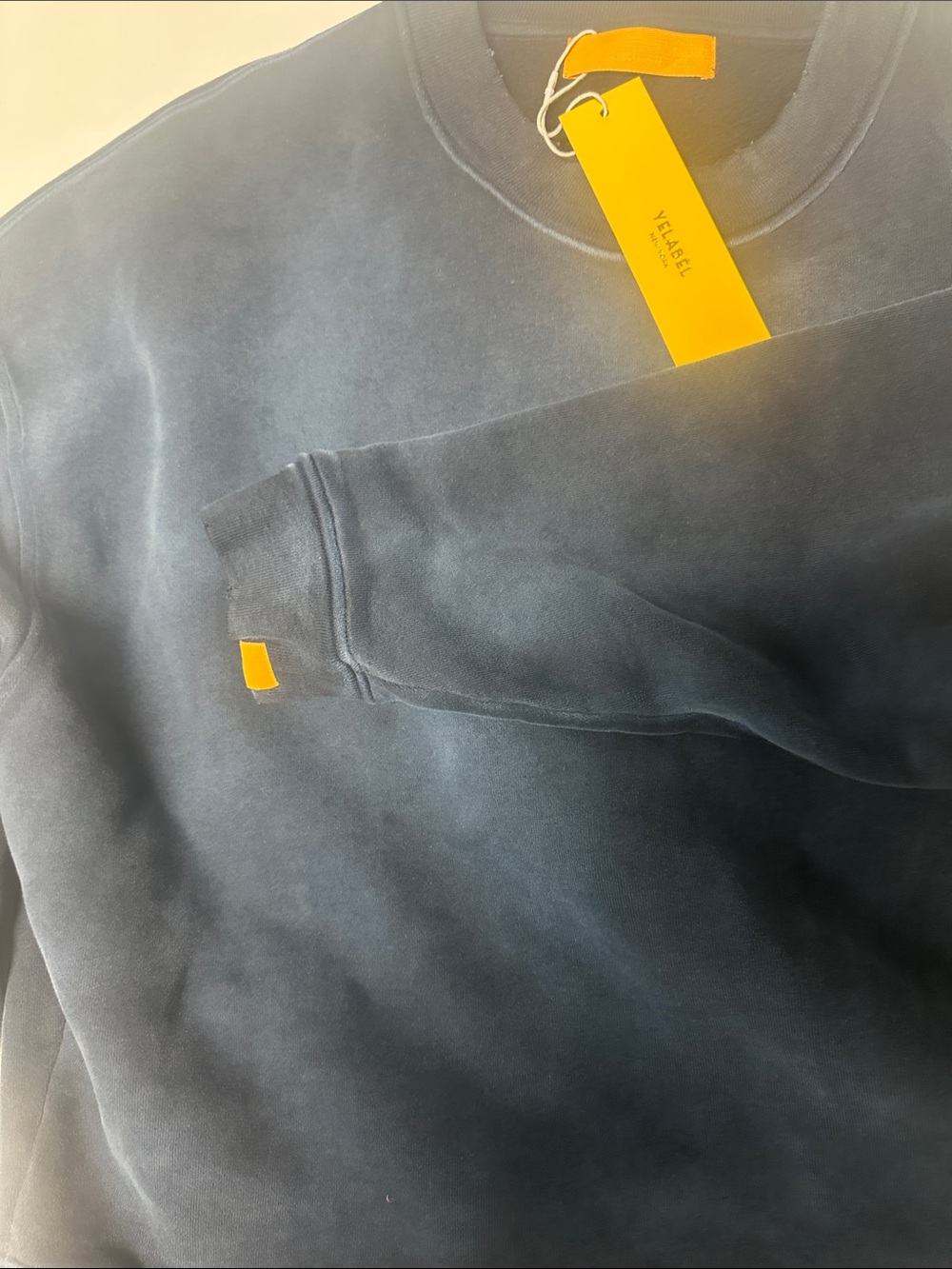 Men's Crewneck Sweatshirt in Washed Navy - Picture 4 of 6